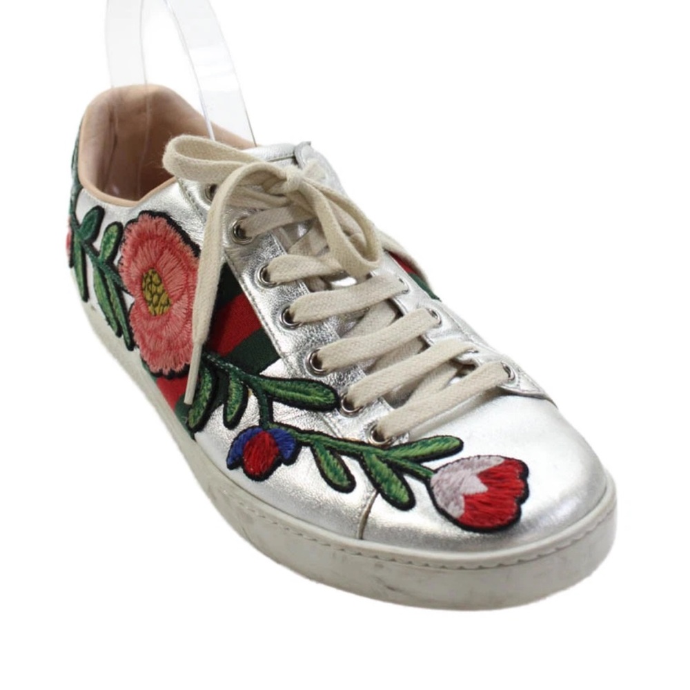Gucci Womens Silver Leather Floral Embroidered Low Top Sneakers Size 38.5